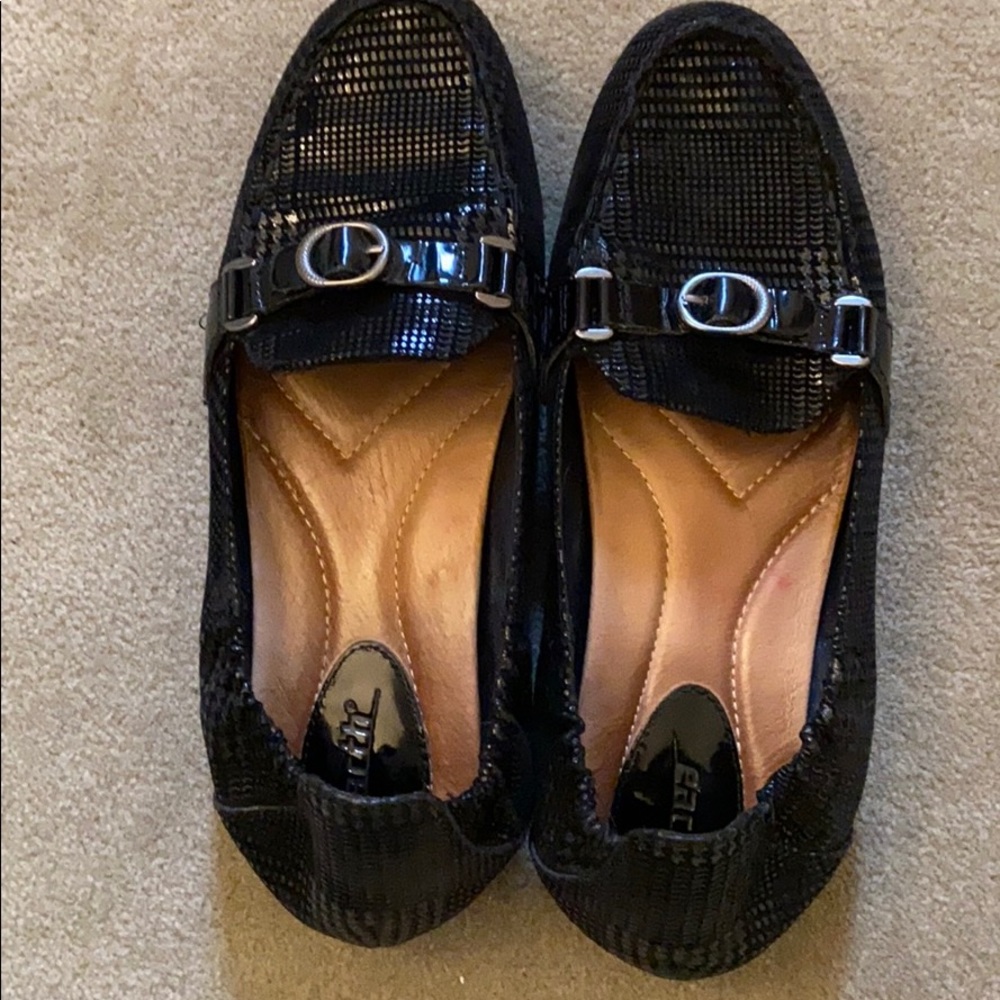 Earth Black Patent Loafers with Decorative Buckle